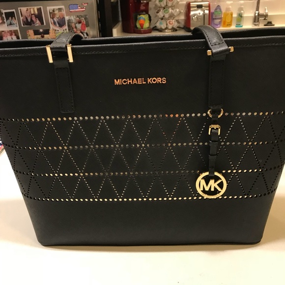 Michael Kors Handbags - Michael Kors Tote! Brand new, tags attached!